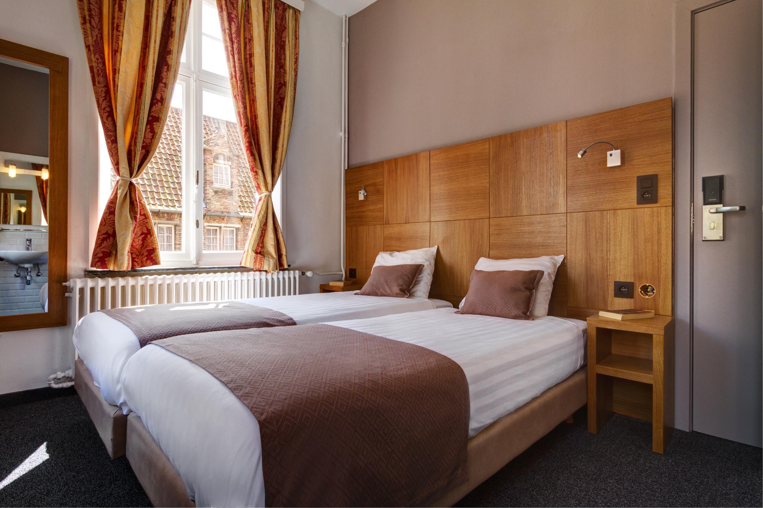 Hotel Jacobs Brugge Bagian luar foto